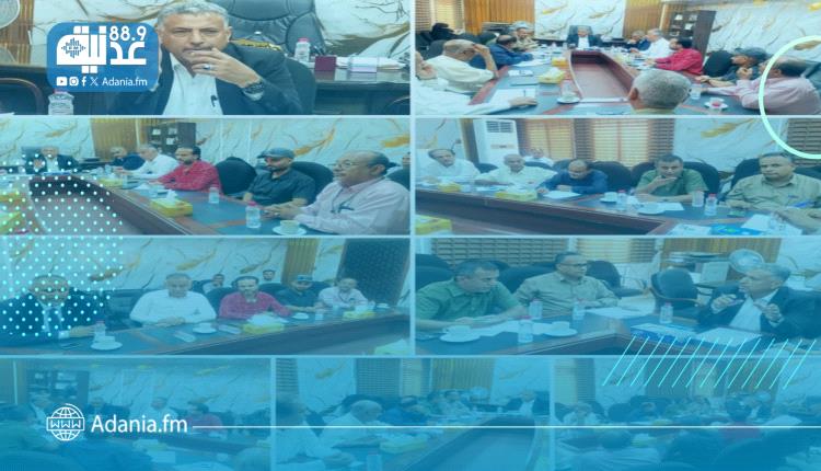 معاون يترأس لقاء لمناقشة انضباط اسعار الأسماك بعدن.