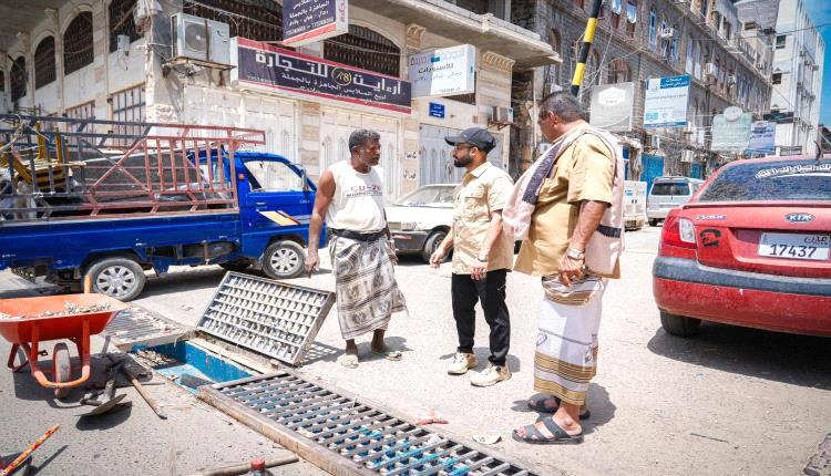 مدير صيرة يتفقد استعدادات المدينة لمواجهة الأمطار ويوجه بصيانة من..