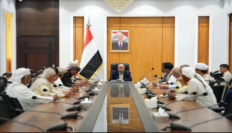 الخنبشي يشدد على أن أمن حضرموت خط أحمر 
 