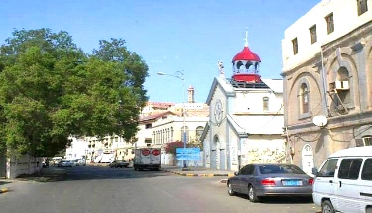 انفراجة مرورية في التواهي.. رفع النقاط الأمنية ينهي مشكلة الازدحام وينعش حركة المدينة