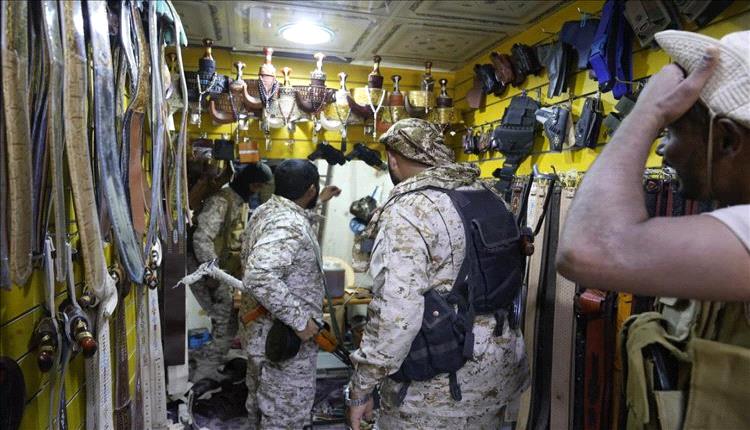 تنفيذ حملة أمنية تضبط أسلحة غير مرخصة في وادي حضرموت