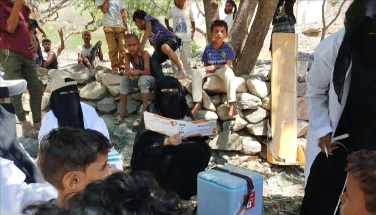 تدشين حملة تحصين شاملة تستهدف الأطفال في المناطق النائية بيافع..