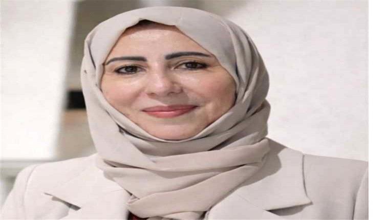 وزيرة الخارجية ونظيرها المصري يبحثان تطورات اليمن وتعزيز التعاون المشترك