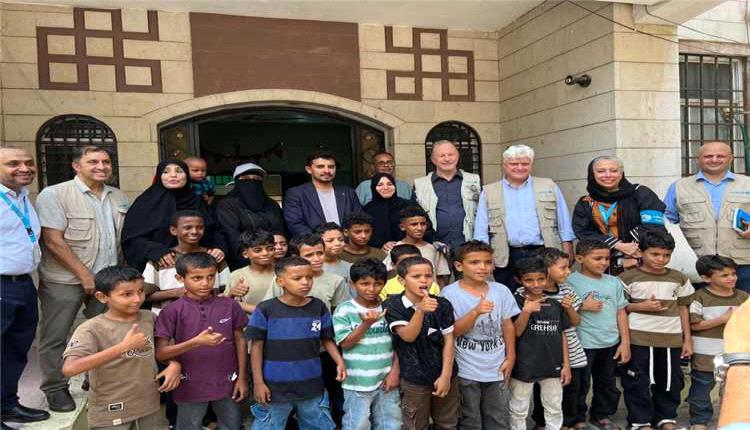 وفد اليونيسف يطلع على خدمات حماية ورعاية الأطفال في مراكز الشؤون الاجتماعية بعدن