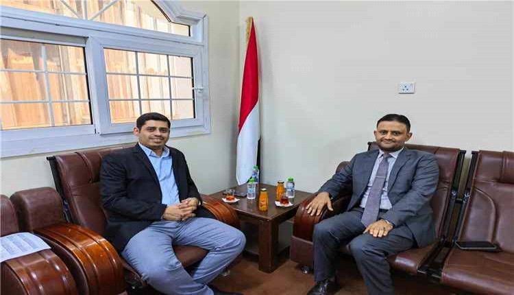 جاستيس تبحث مع وزير حقوق الإنسان تعزيز التعاون وحماية الحقوق في عدن