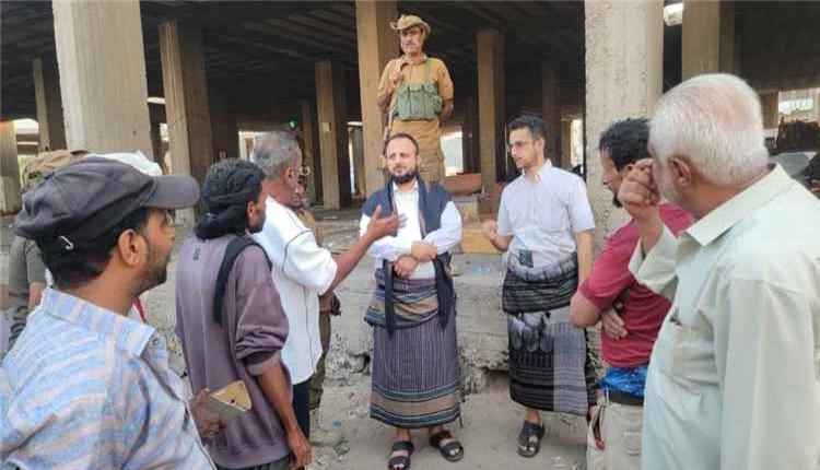 مدير عام المنصورة يتفقد أوضاع المتشردين ويؤكد أهمية معالجة الظاهرة