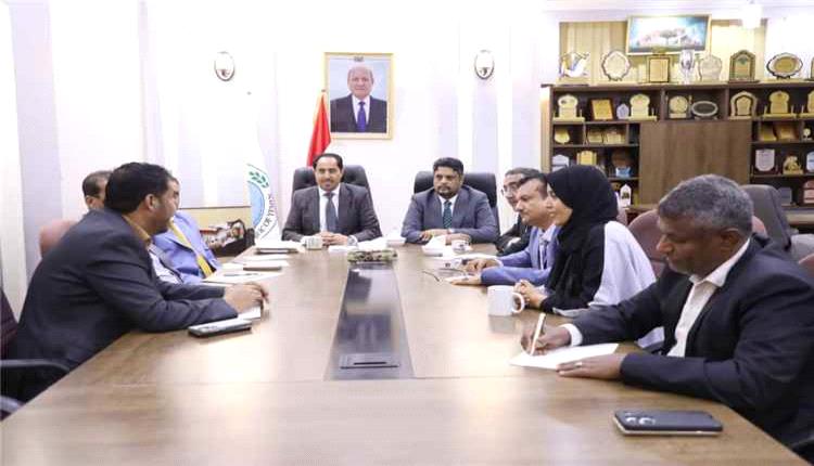 البكري وكلشات يبحثان مواءمة التدريب المهني مع احتياجات سوق العمل