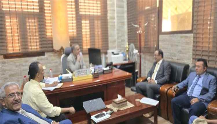 وزير الصحة يناقش مع مؤسسة منى الرحمة توسيع الشراكة لدعم المشاريع الصحية المستدامة
