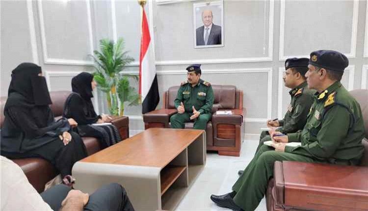 بحث تعزيز الدعم الدولي لتطوير قدرات الأجهزة الأمنية في عدن