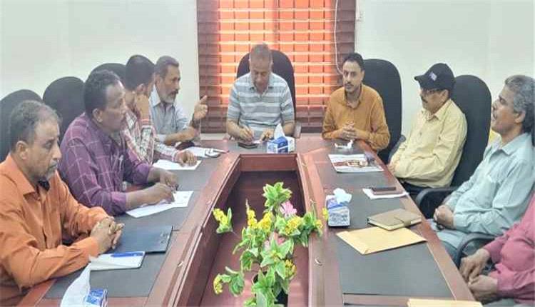 قيادة التعليم الفني بعدن تبحث خطة لتطوير المعاهد التقنية والمهنية وتعزيز جودة المخرجات