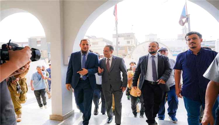 إعادة افتتاح مستشفى 22 مايو بعدن بعد سنوات من التوقف واستئناف خدماته الطبية