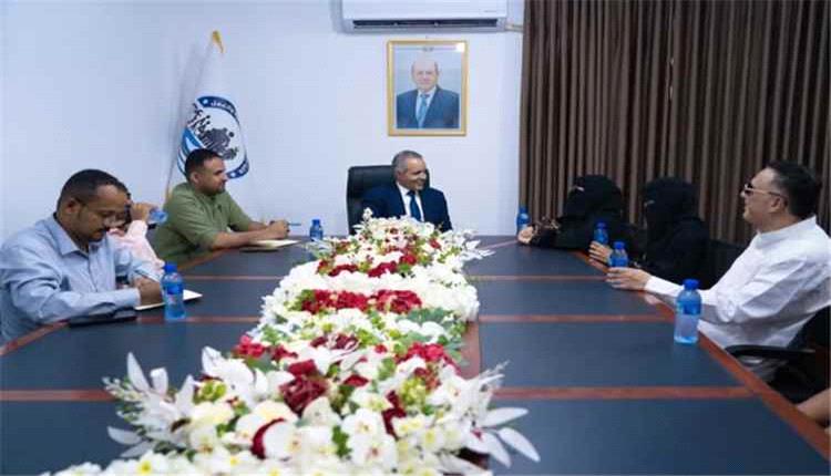 وزير الشؤون الاجتماعية يبحث تعزيز تأهيل المكفوفين وتوسيع فرص دمجهم في سوق العمل