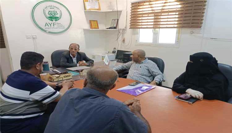 وكيل وزارة الشؤون الاجتماعية يشيد بدور مؤسسة شباب أبين ويدعو إلى توسيع الشراكات التنموية