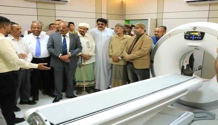التميمي يدشن جهاز الأشعة المقطعية بمستشفى صالح بابكر ويؤكد أهمية تطوير الخدمات الصحية بوادي العين