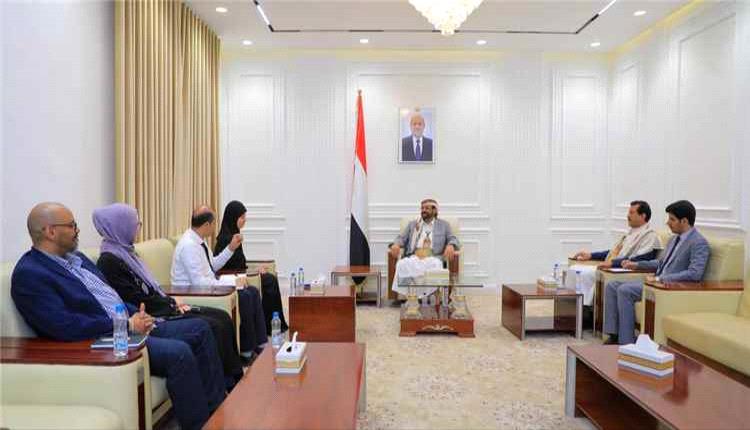 العرادة يبحث مع الصليب الأحمر تعزيز الاستجابة الإنسانية ودعم ملف الأسرى