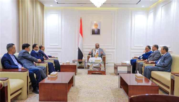 العرادة يؤكد أهمية توحيد الخطاب الإعلامي وتعزيز دور الإعلام الوطني