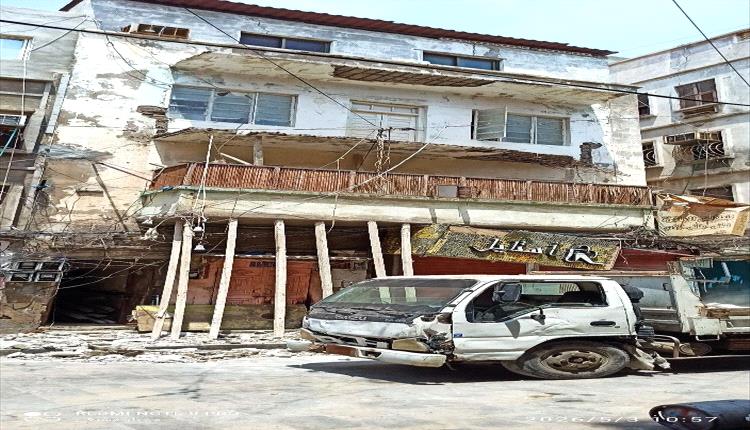 سقوط بلكونة شقة سكنية في كريتر دون تسجيل إصابات