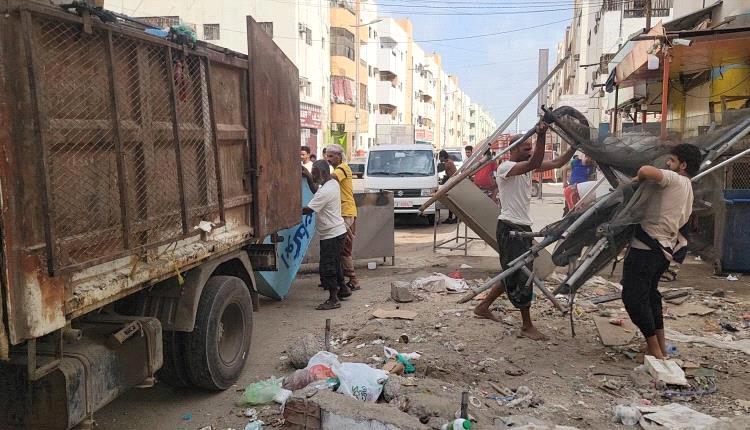 لليوم الثالث.. حملة لإزالة العشوائيات في مدينة إنماء