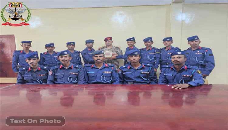 قائد محور عتق يستقبل 22 ضابطا من خريجي كلية الطيران والدفاع الجوي..
