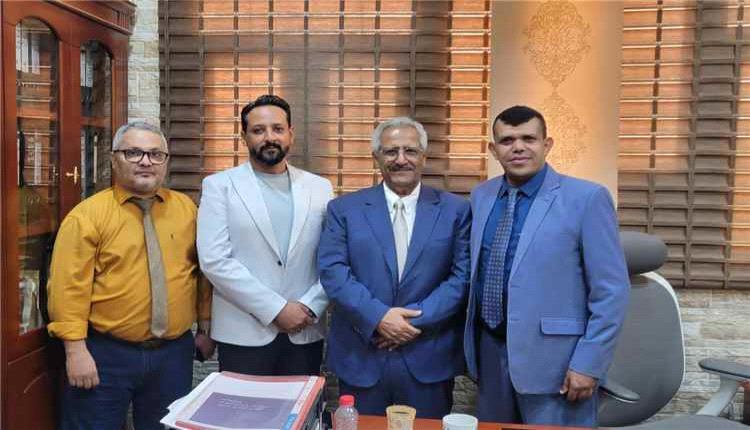 الهيئة العليا للأدوية بعدن تناقش تعزيز جودة مستلزمات طب الأسنان وحماية المرضى