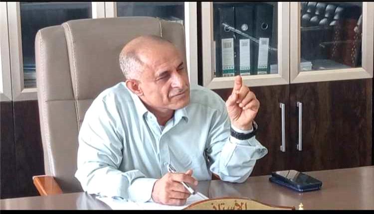 مدير تربية لحج: المعلمون يخوضون جبهة صمود لبناء الأجيال وصناعة المستقبل