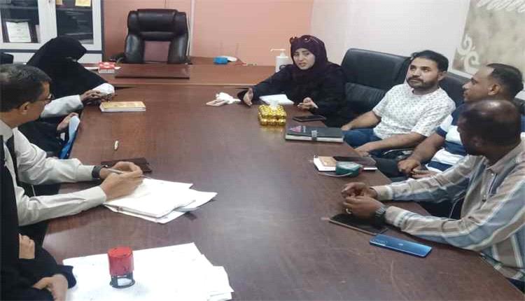 صحة لحج وأطباء بلا حدود يبحثان تعزيز التدخلات الطبية في جبهات التماس ومراكز عزل الكوليرا