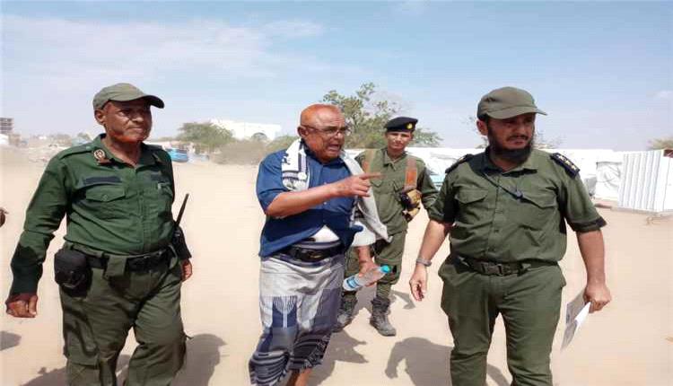 أمن لحج يدشّن حصر وتسجيل النازحين في المدينة الخضراء ضمن خطة أمنية شاملة