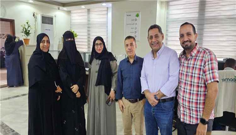 الصحة تبحث مع شركاء دوليين استدامة الرعاية الصحية الأولية في عدن