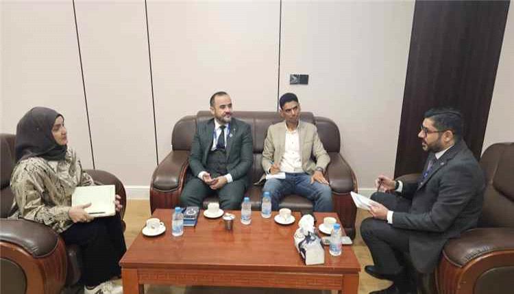 المقطري تبحث مع الهجرة الدولية تطوير التشريعات لحماية النازحين ومكافحة الاتجار بالبشر